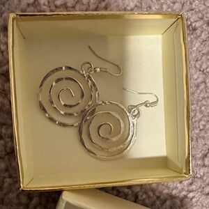 Chic Silver Swirl Necklace and Earring Set